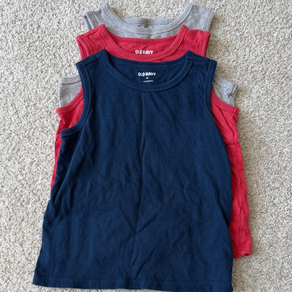 Old Navy Navy, Red & Gray Kids Tank Top 3-Pack (5t)
